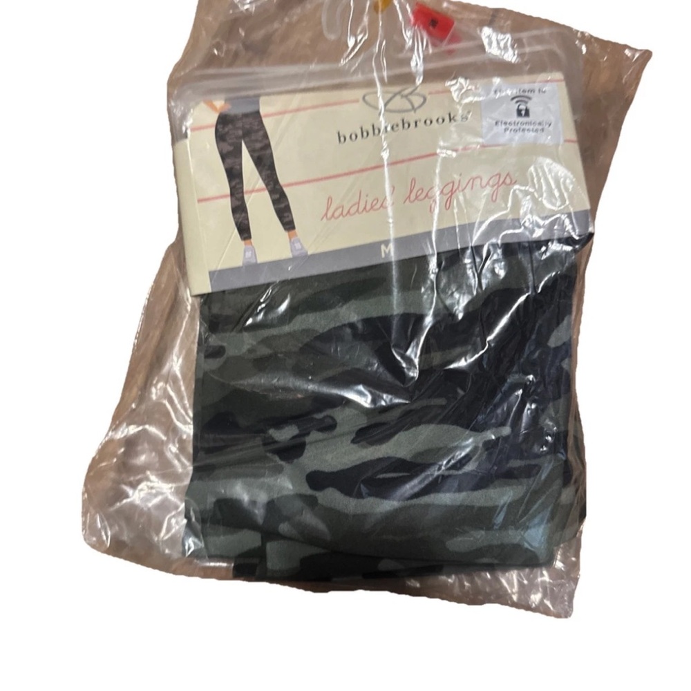 2pc Bobbie Brooks Green and Black Camouflage Leggings new in bag with tags